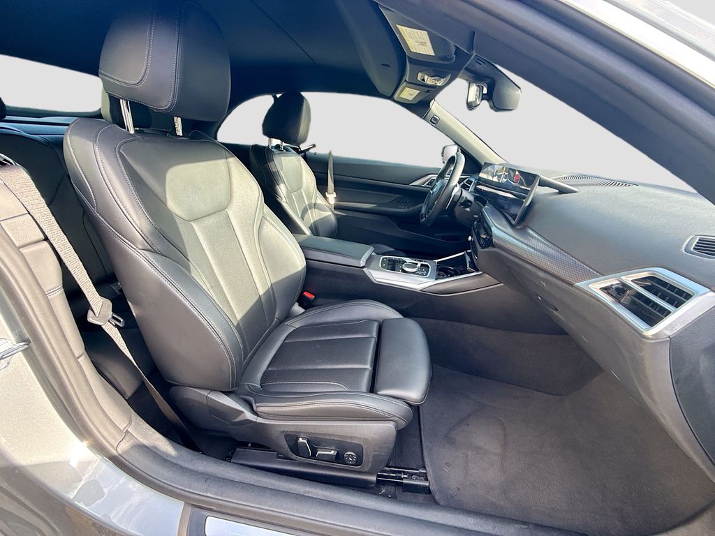 2025 BMW 4 Series 430i - Photo 24