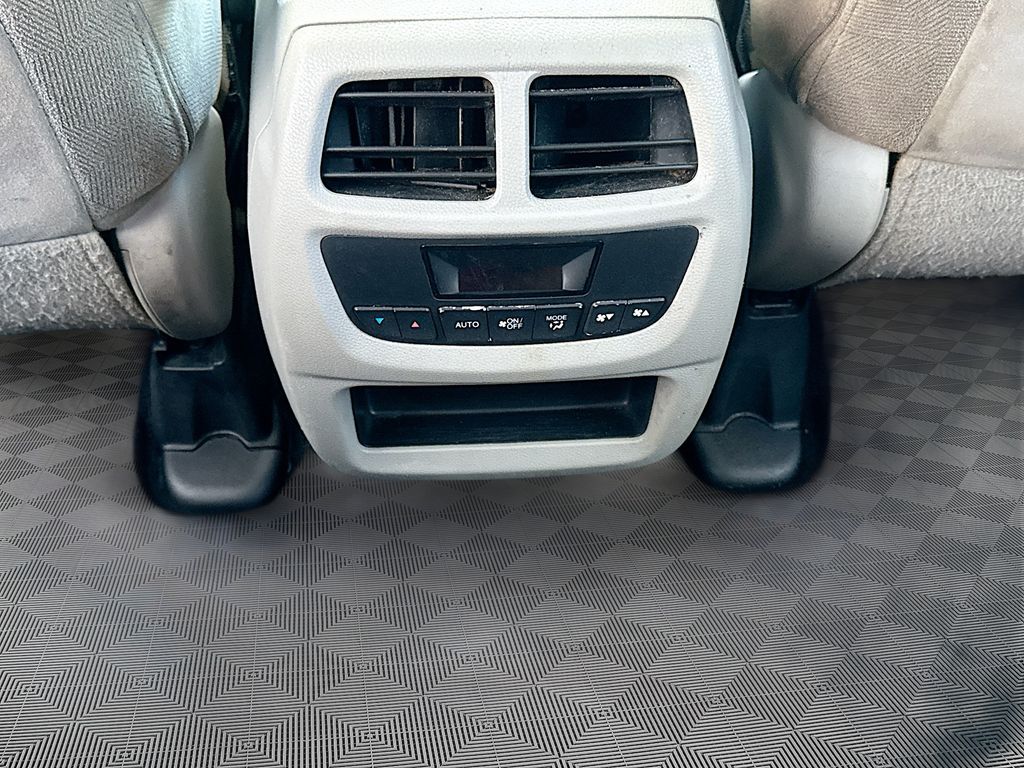 2021 Honda Pilot EX - Photo 26