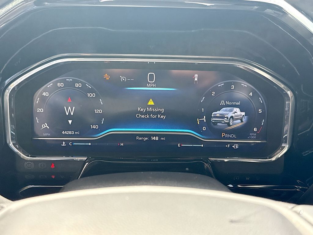 2025 Chevrolet Silverado 1500 LT - Photo 13