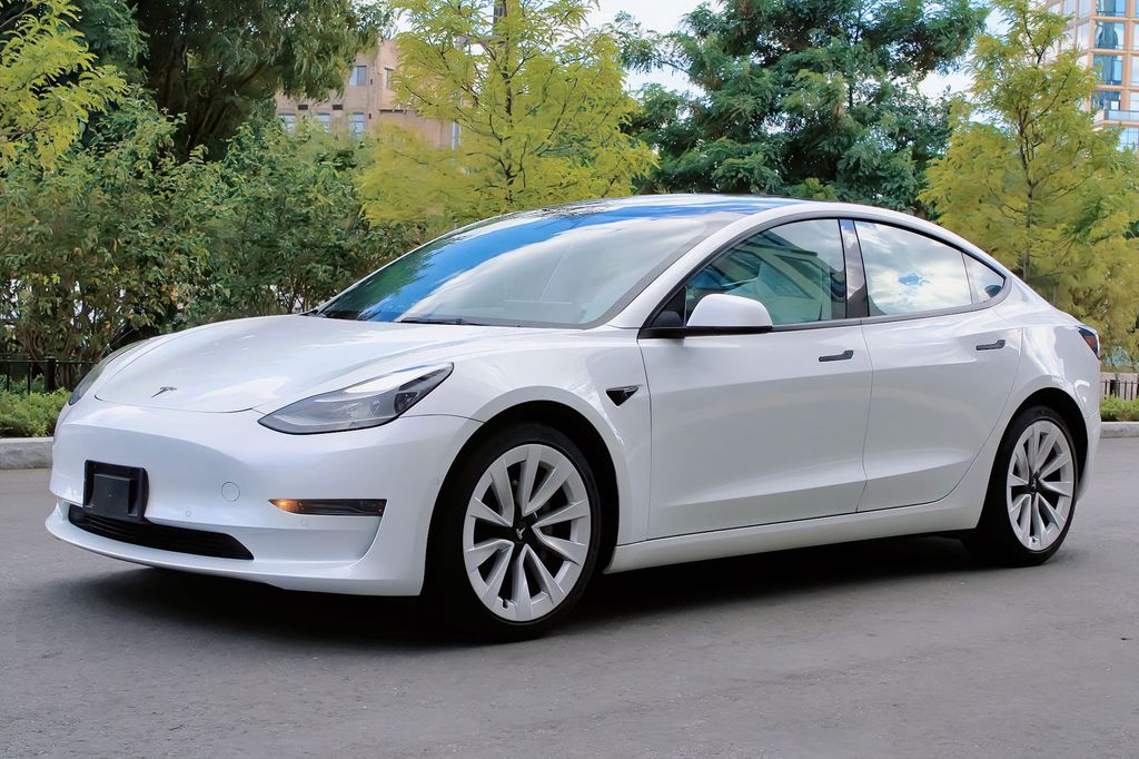 2022 Tesla Model 3 Base
