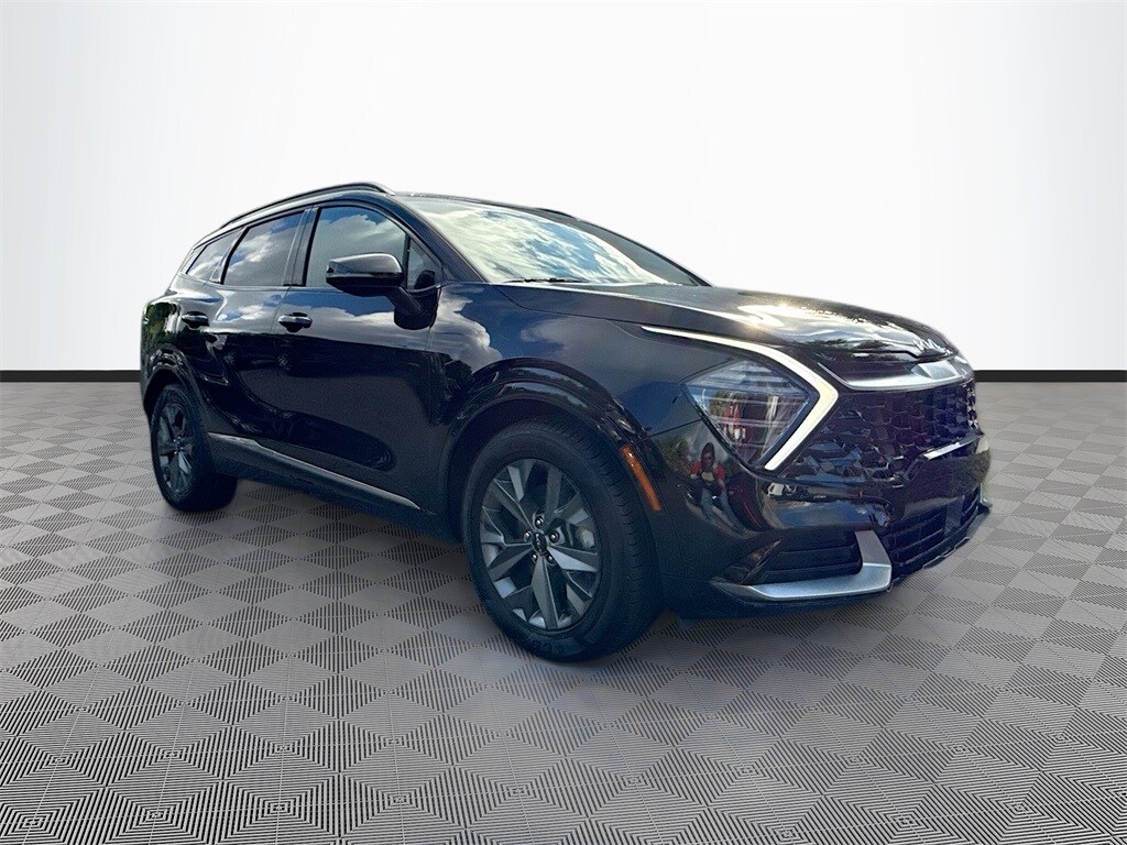 2024 Kia Sportage SX photo 3