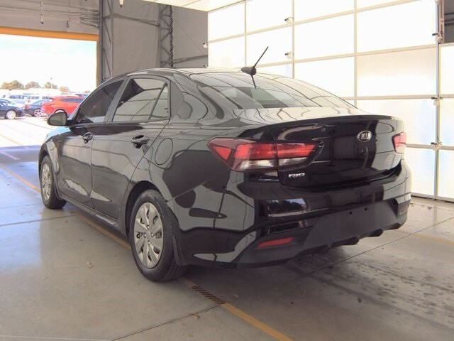 2020 Kia Rio LX photo 4