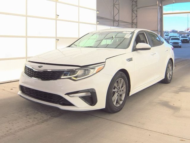2020 Kia Optima LX's photo