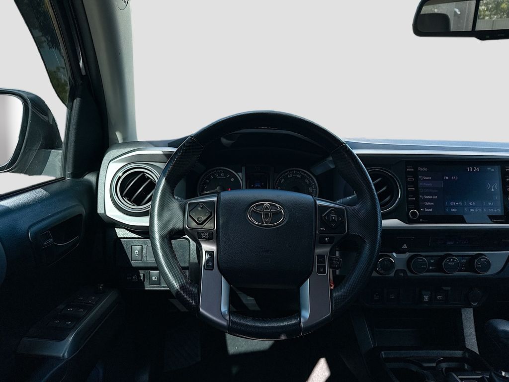 2022 Toyota Tacoma SR5 - Photo 22