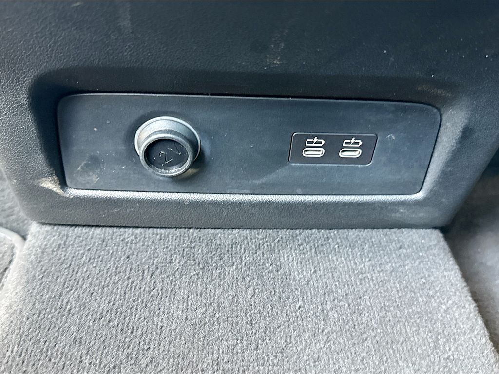 2023 BMW X7 40i - Photo 28