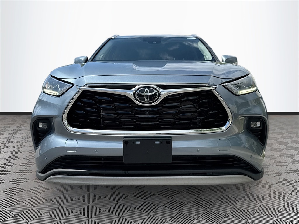 Used 2020 Toyota Highlander Limited with VIN 5TDFZRBH9LS035922 for sale in West Palm Beach, FL