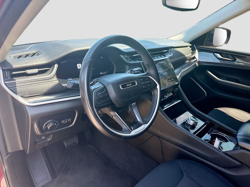 2021 Jeep Grand Cherokee L Laredo - Photo 10