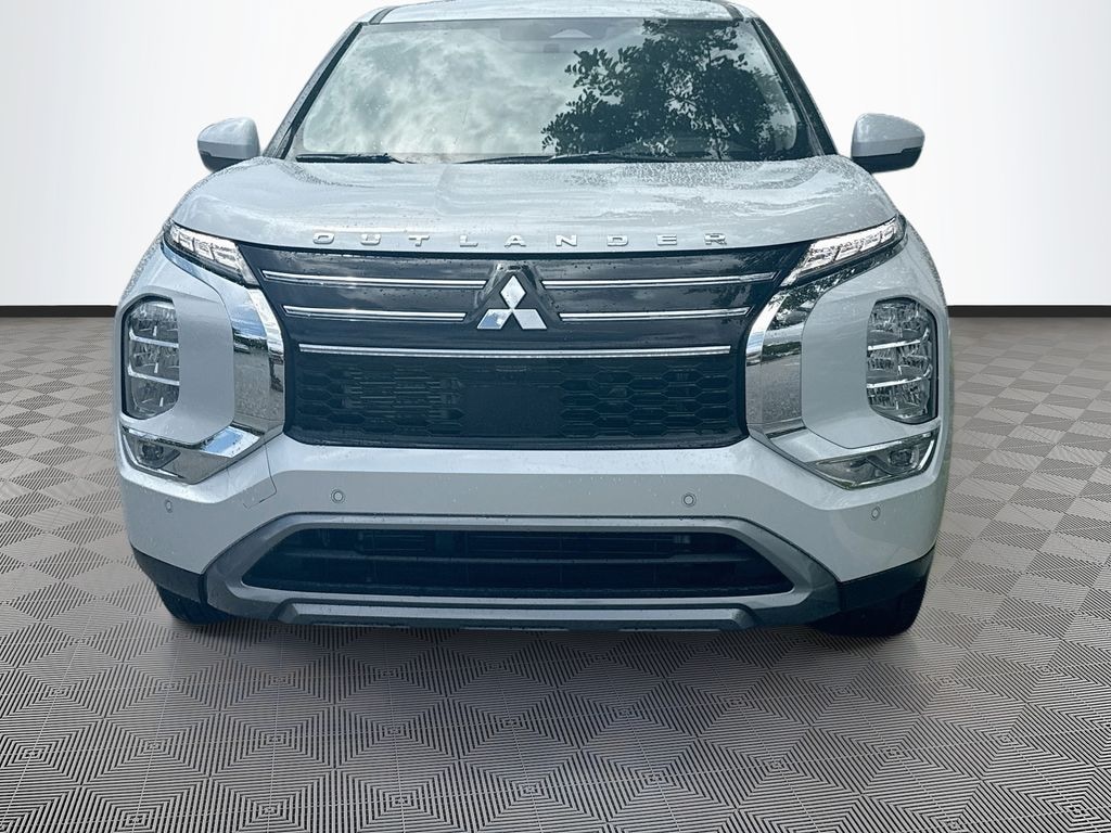 New 2026 Mitsubishi Outlander SE SUV