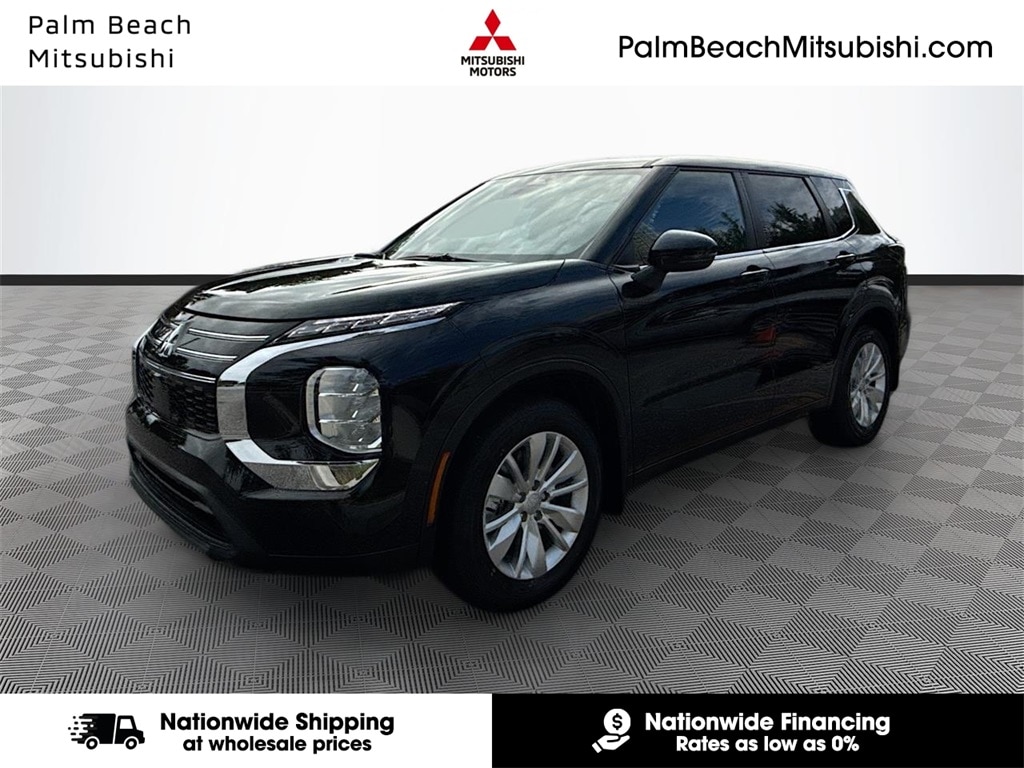 2025 Mitsubishi Outlander ES's photo