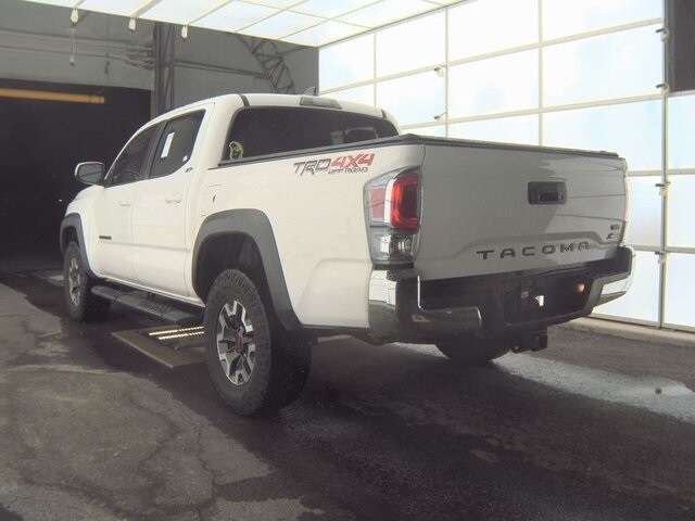 2021 Toyota Tacoma TRD Off-Road photo 4