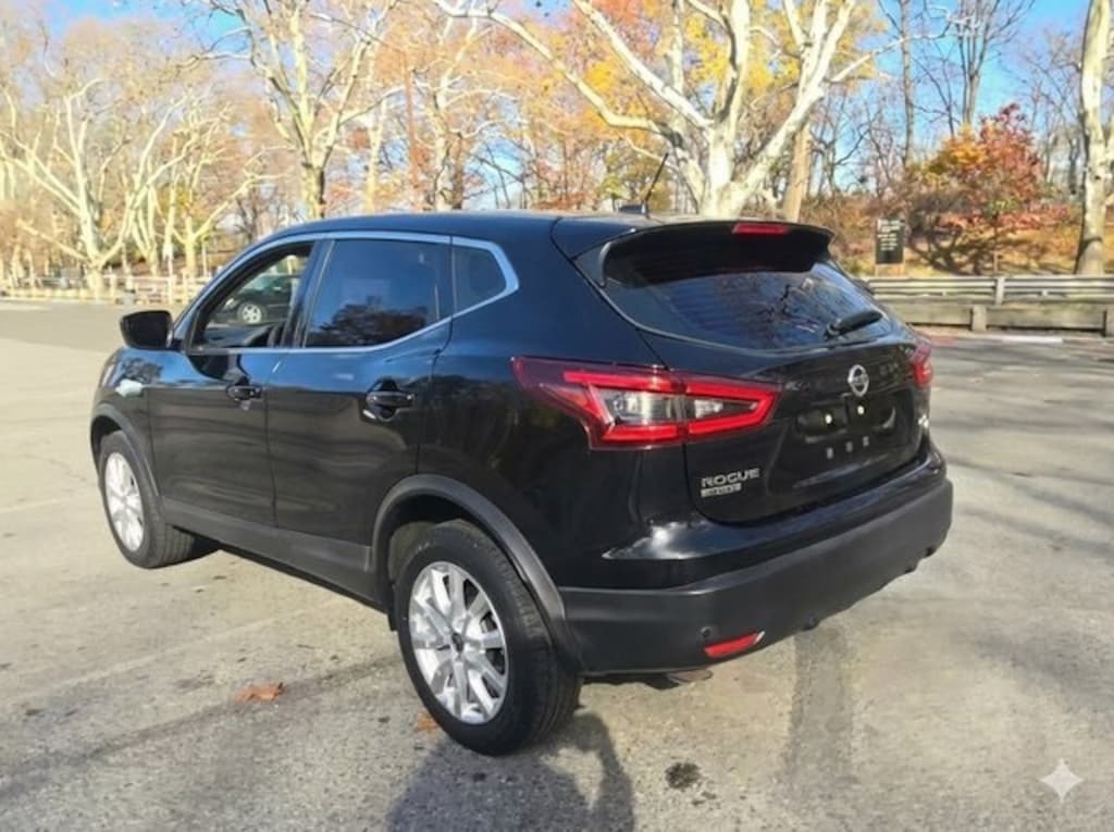 Used 2021 Nissan Rogue Sport S SUV