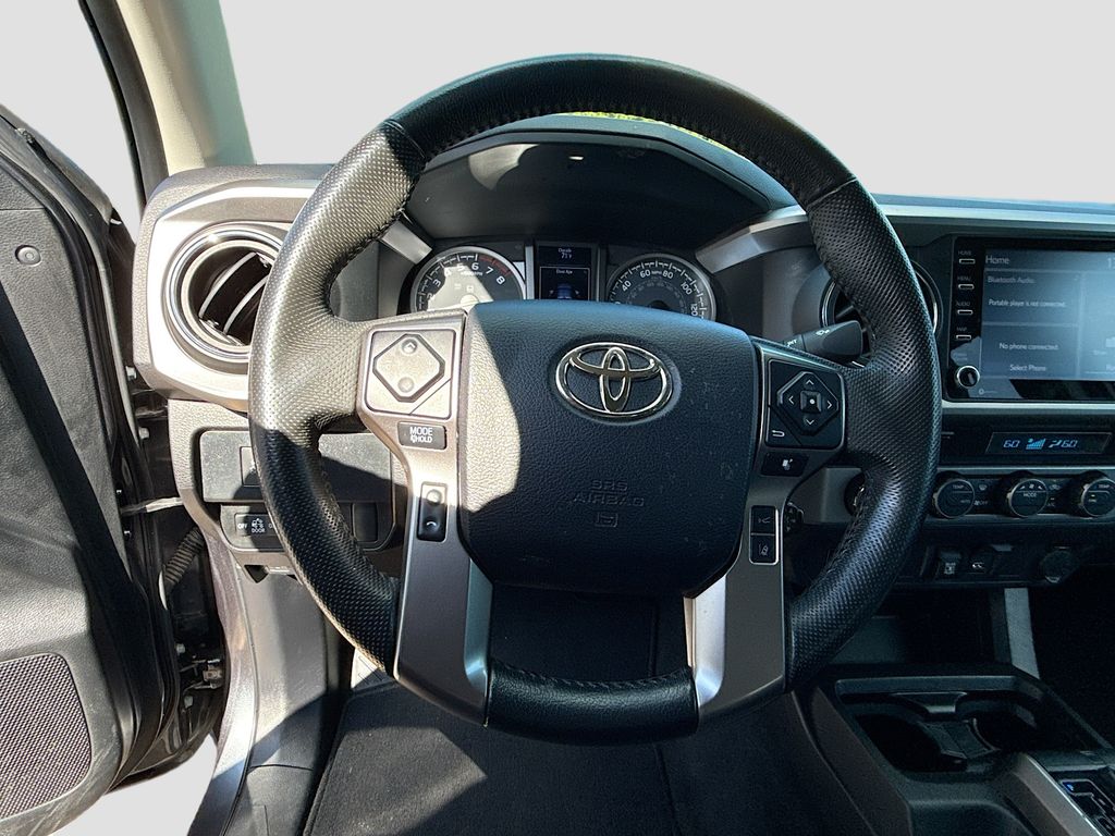 2022 Toyota Tacoma SR5 - Photo 12