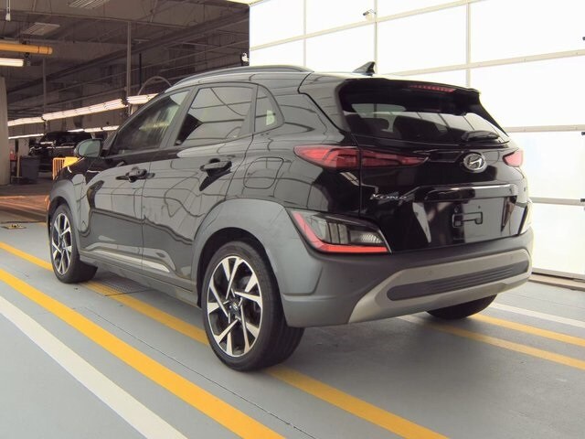 2022 Hyundai Kona Limited photo 4