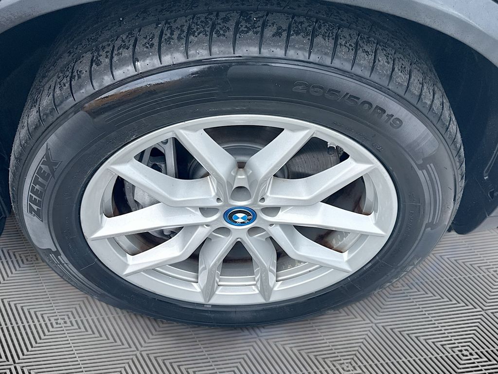 2023 BMW X5 45e - Photo 32