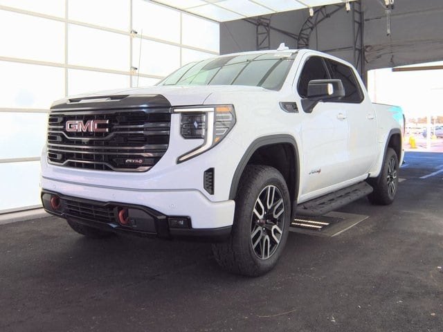 2023 GMC Sierra 1500 AT4's photo
