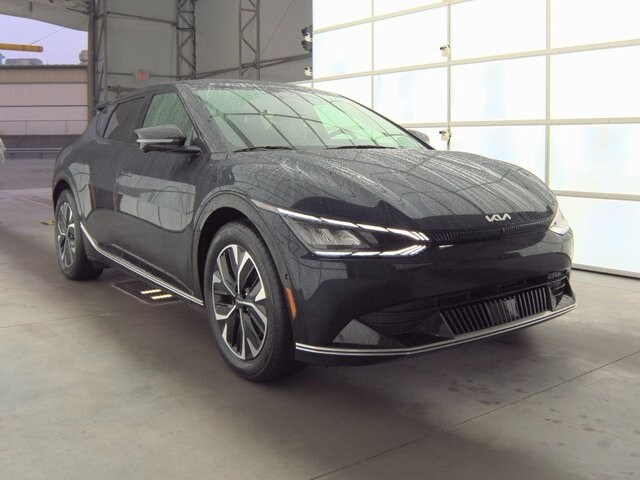 2024 Kia EV6 Wind photo 3