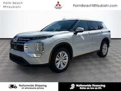 2025 Mitsubishi Outlander ES SUV