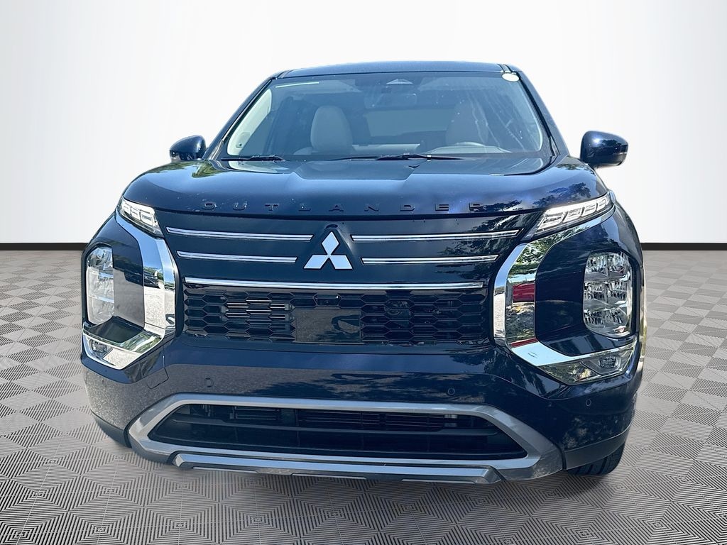 New 2026 Mitsubishi Outlander SE SUV