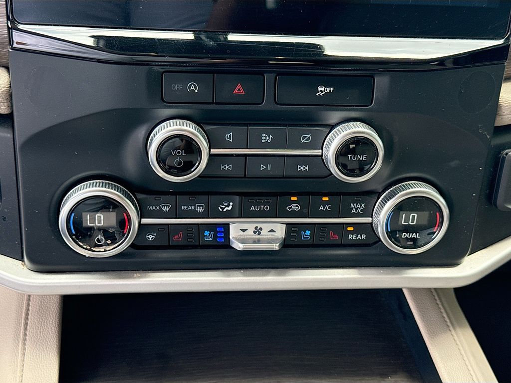 2024 Ford Expedition Limited - Photo 17