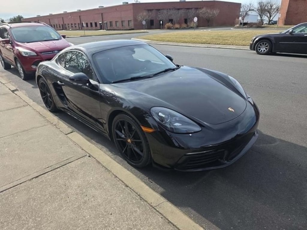 Used 2019 Porsche 718 Cayman Base Coupe