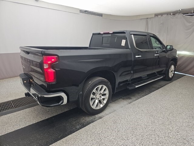 2019 Chevrolet Silverado 1500 LTZ photo 2