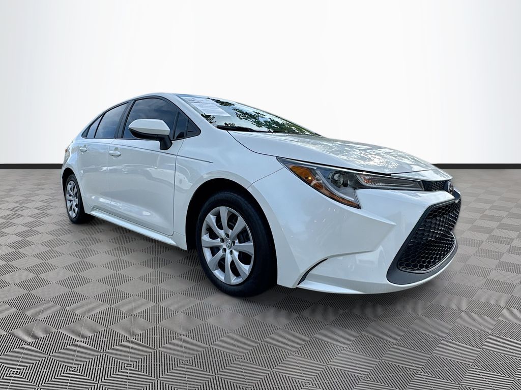 2021 Toyota Corolla LE - Photo 4