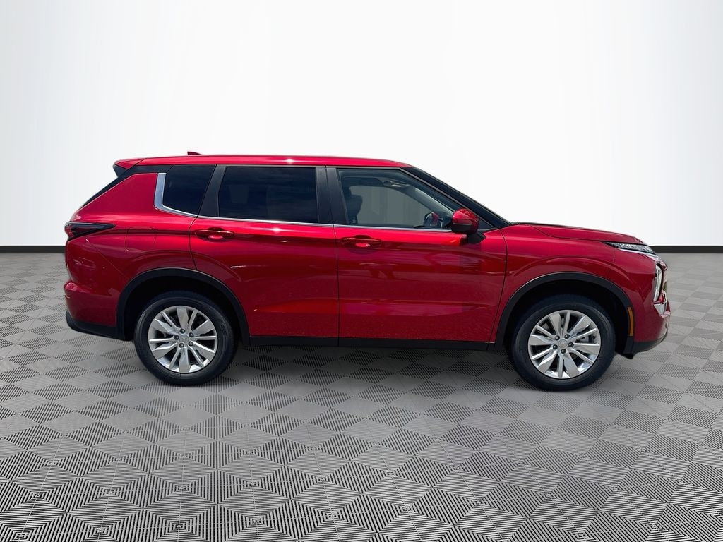 New 2026 Mitsubishi Outlander ES SUV