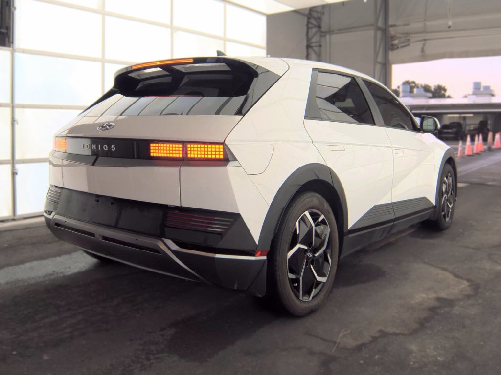 Used 2024 Hyundai IONIQ 5 SEL with VIN KM8KN4DE5RU262377 for sale in West Palm Beach, FL