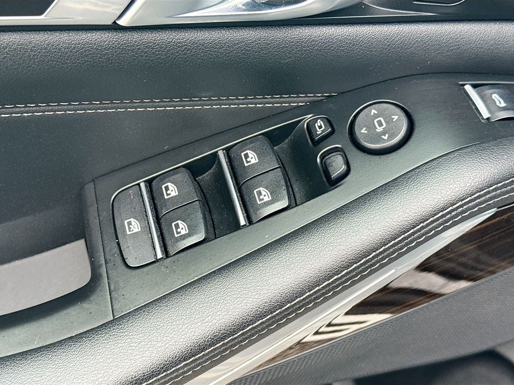 2023 BMW X5 45e - Photo 18