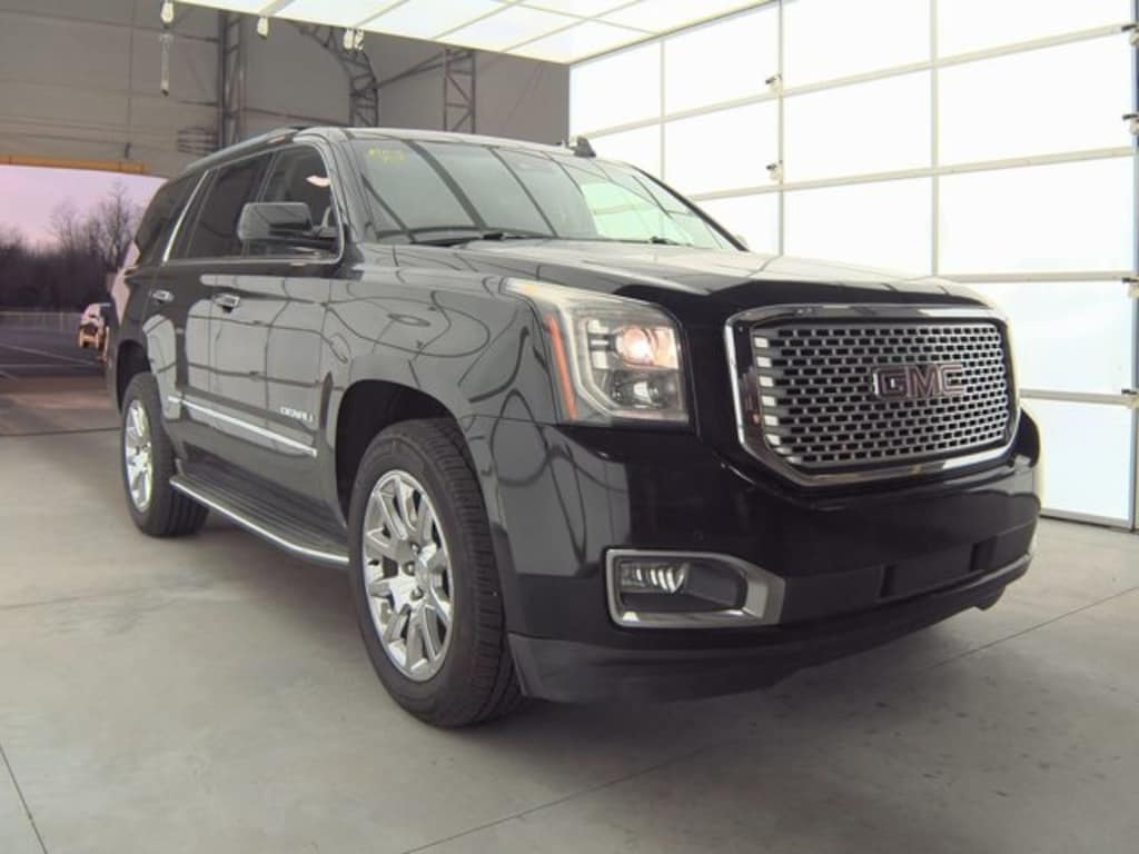 Used 2017 GMC Yukon Denali SUV