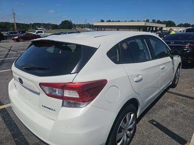 2018 Subaru Impreza 2.0i photo 2