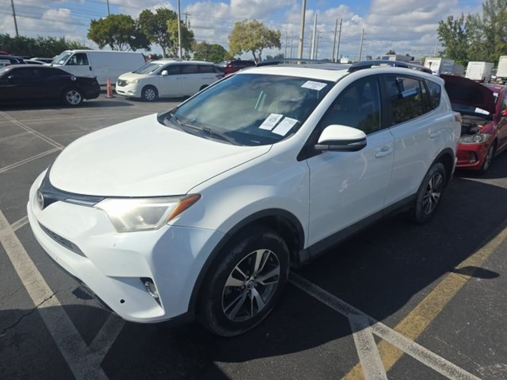 Used 2017 Toyota RAV4 XLE SUV