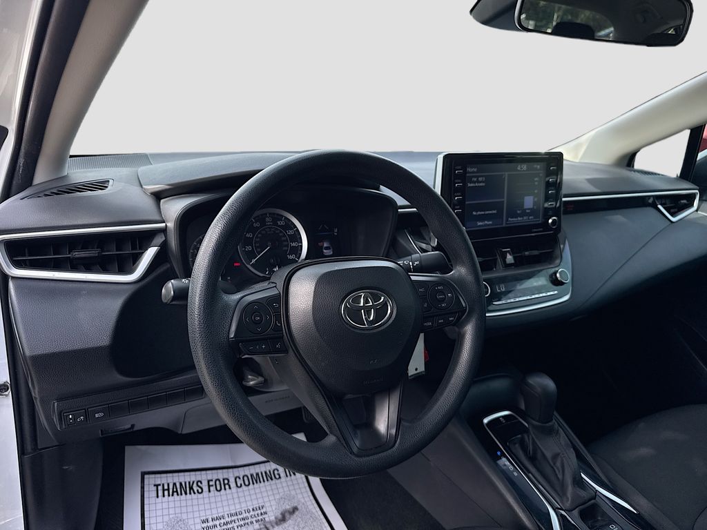 2021 Toyota Corolla LE - Photo 10