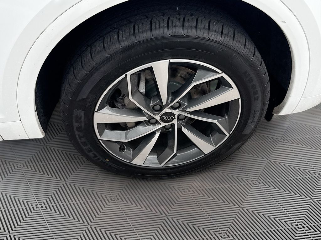 2024 Audi Q5 Premium Plus - Photo 32