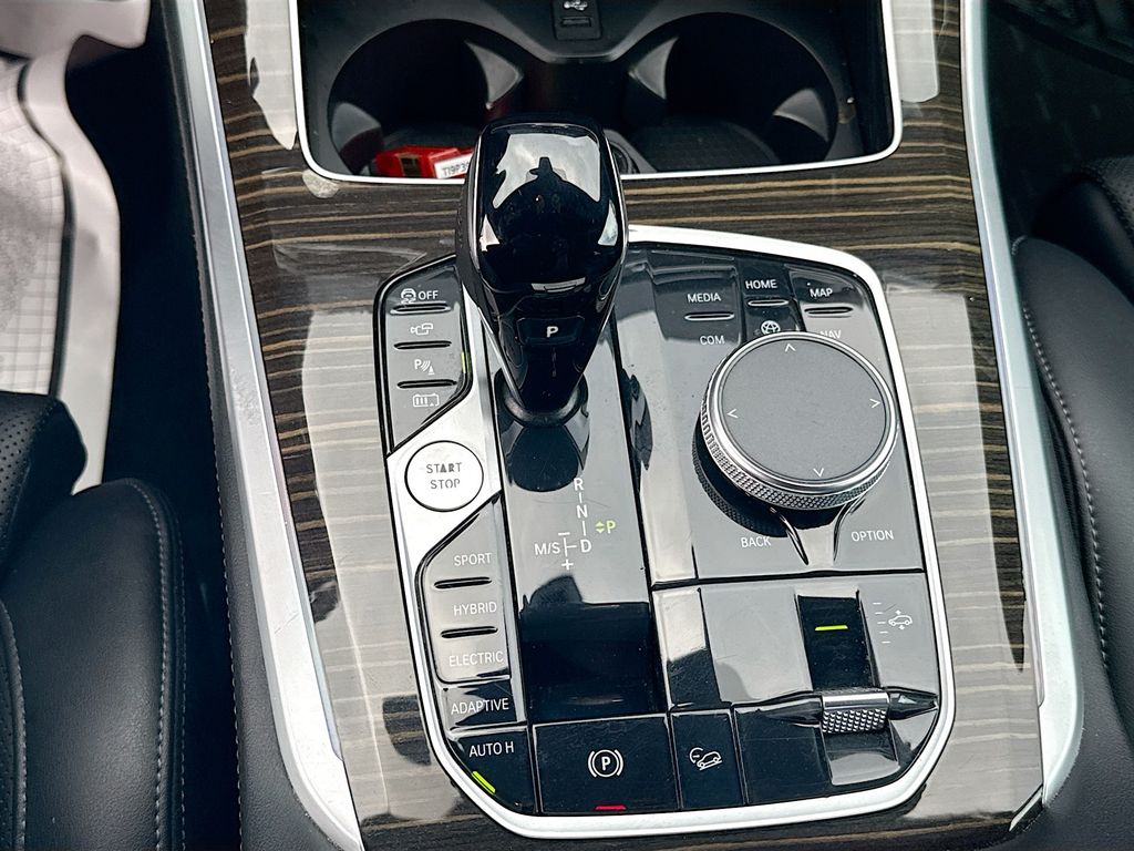 2023 BMW X5 45e - Photo 17