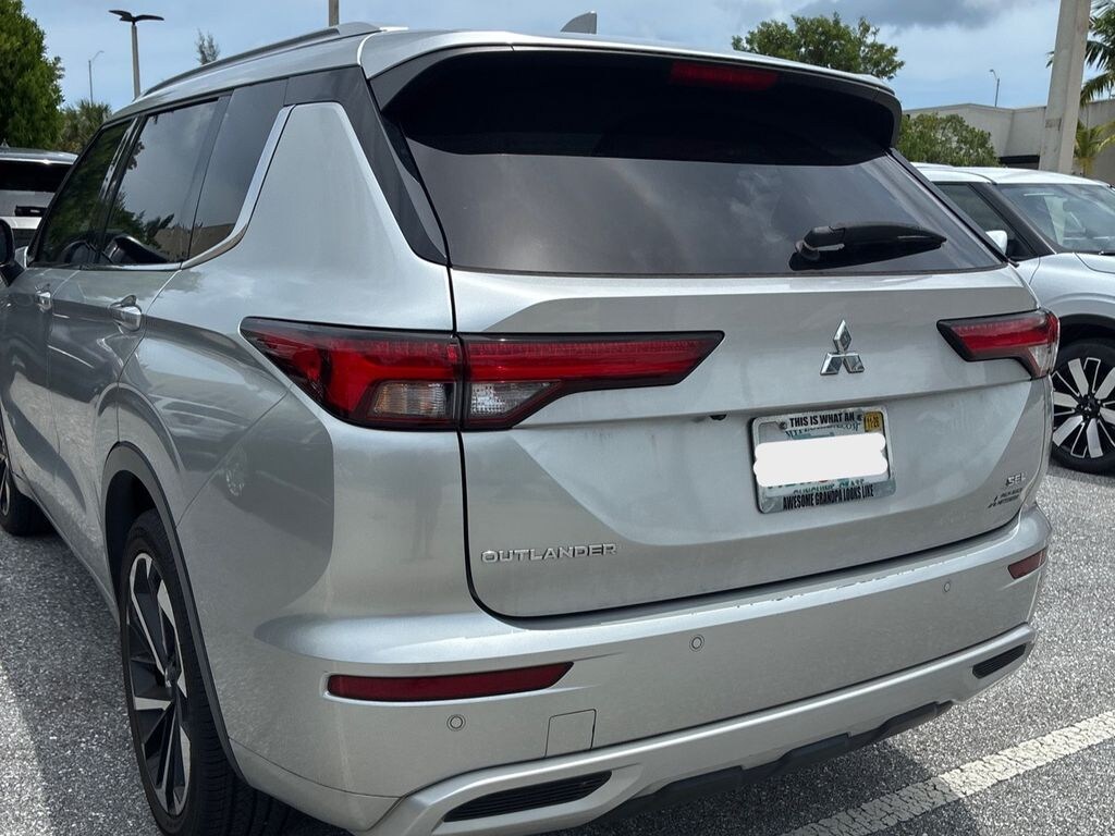 Used 2023 Mitsubishi Outlander SEL SUV