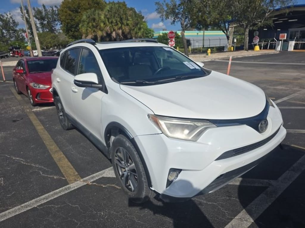Used 2017 Toyota RAV4 XLE SUV