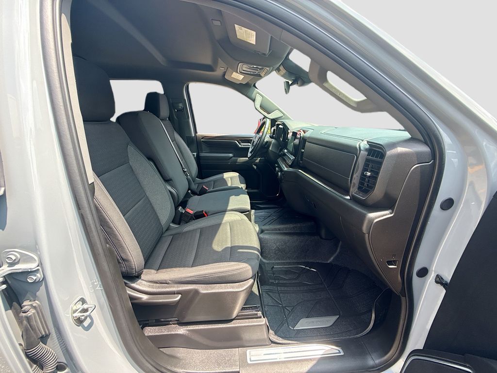 2024 Chevrolet Silverado 1500 RST - Photo 29