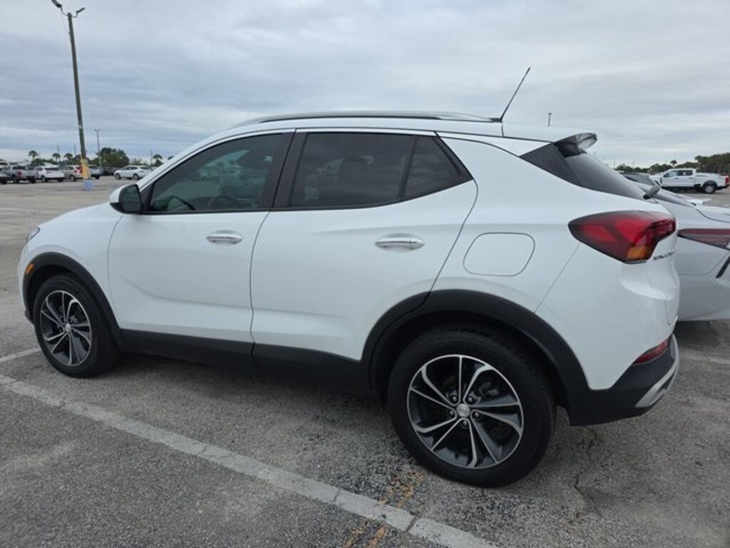 Used 2021 Buick Encore GX Select SUV
