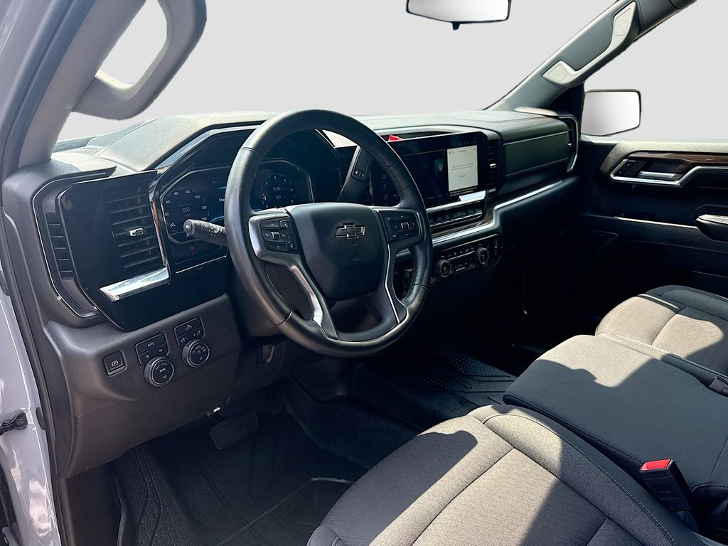 2024 Chevrolet Silverado 1500 RST - Photo 10