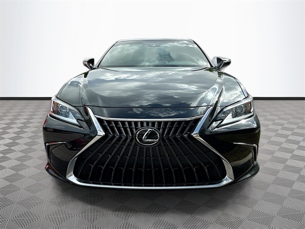 2023 Lexus ES 350 photo 2