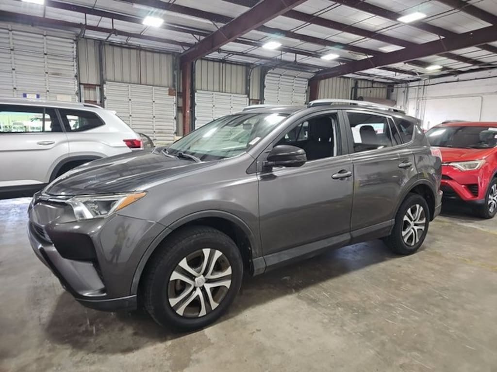 Used 2017 Toyota RAV4 LE SUV
