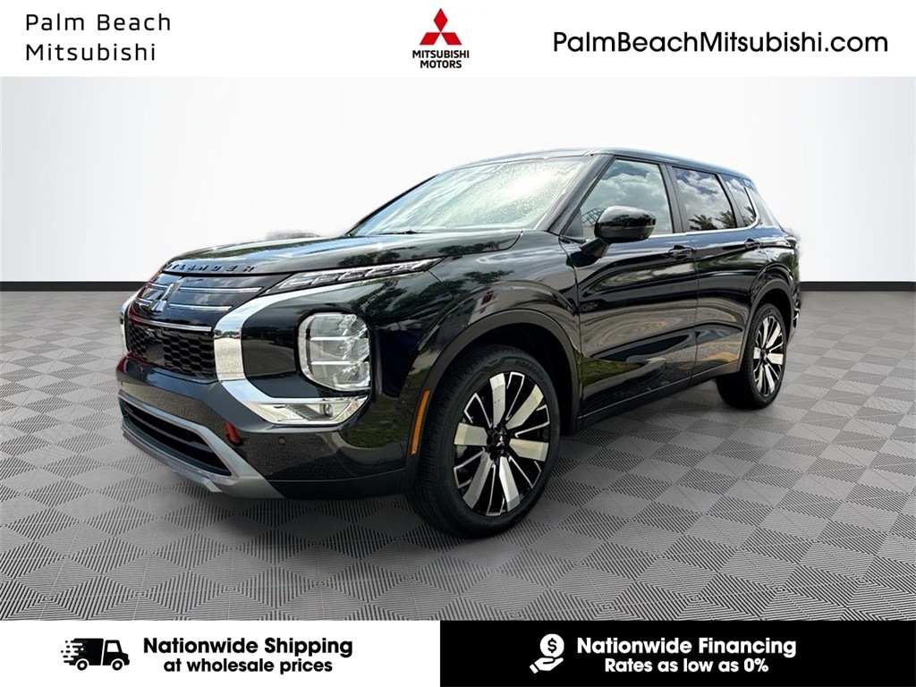 2025 Mitsubishi Outlander SE's photo