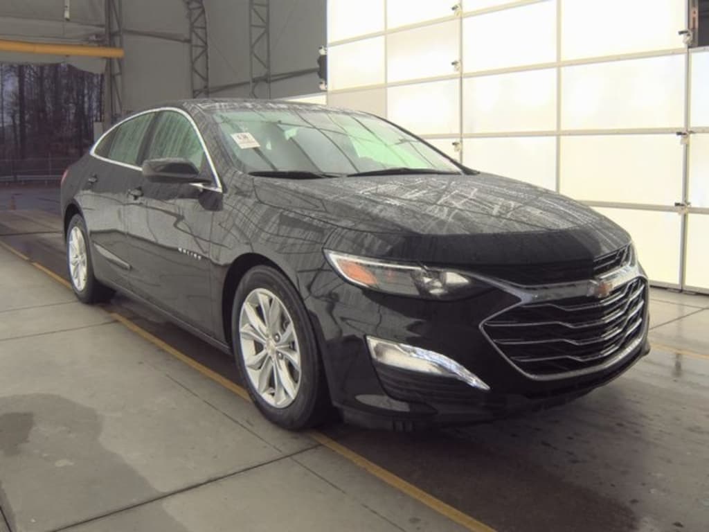 Used 2025 Chevrolet Malibu LT Sedan