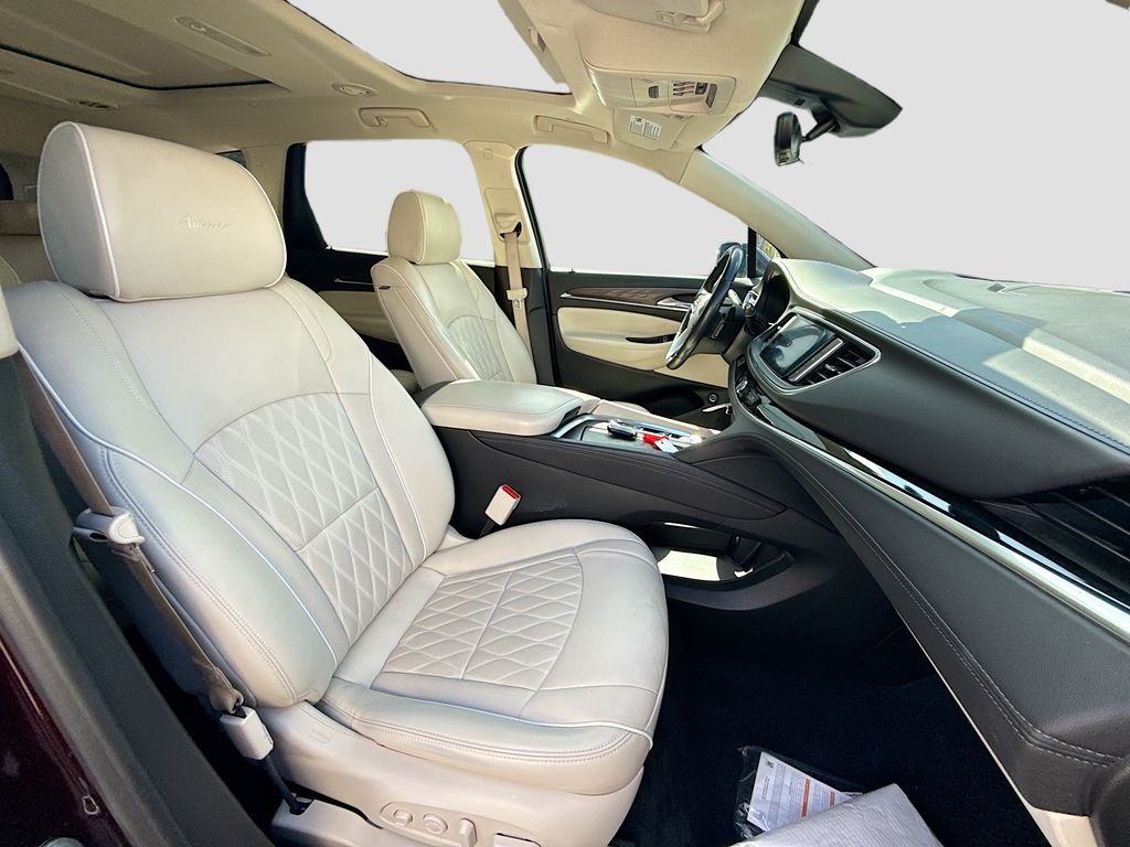 2024 Buick Enclave Avenir - Photo 29