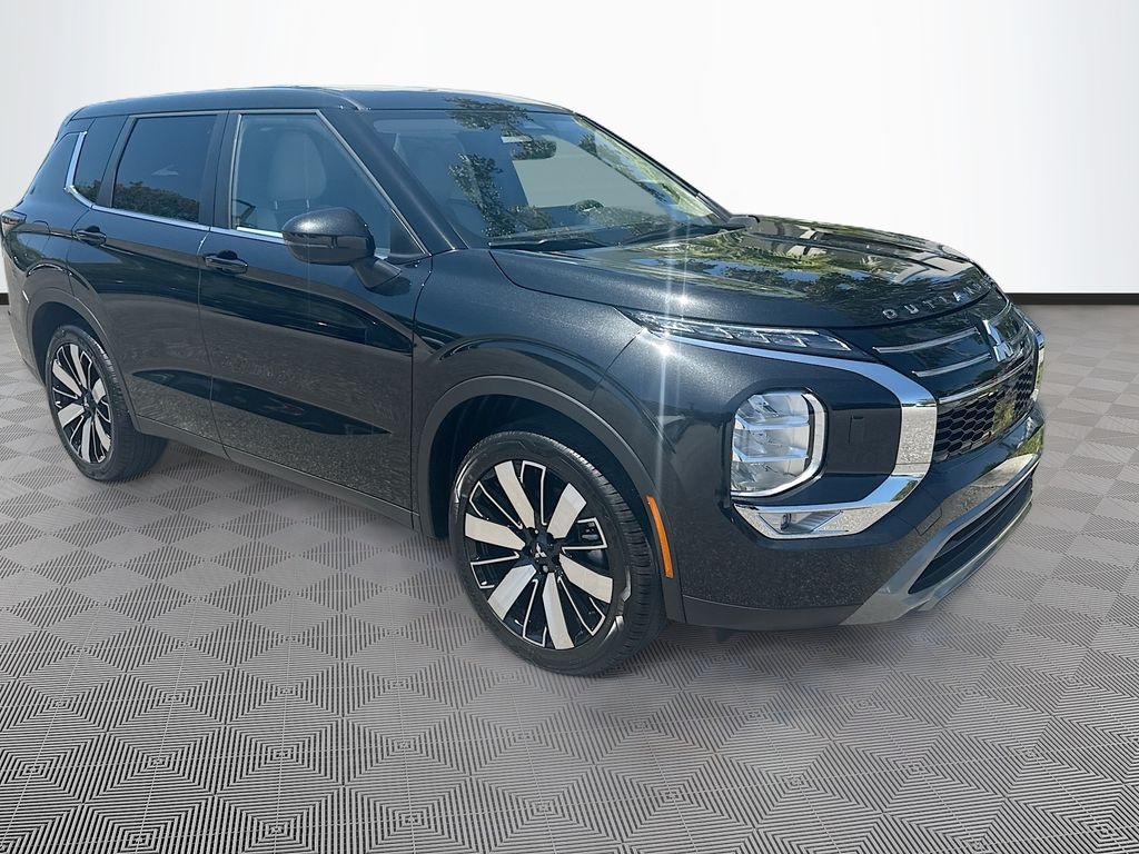 New 2026 Mitsubishi Outlander SE SUV