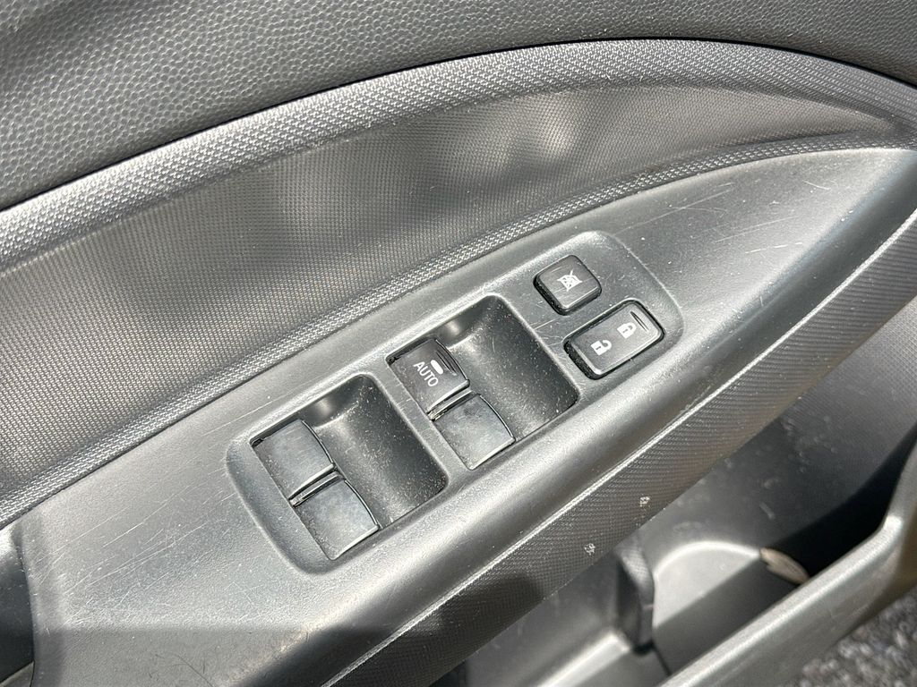 2022 Mitsubishi Mirage ES - Photo 18