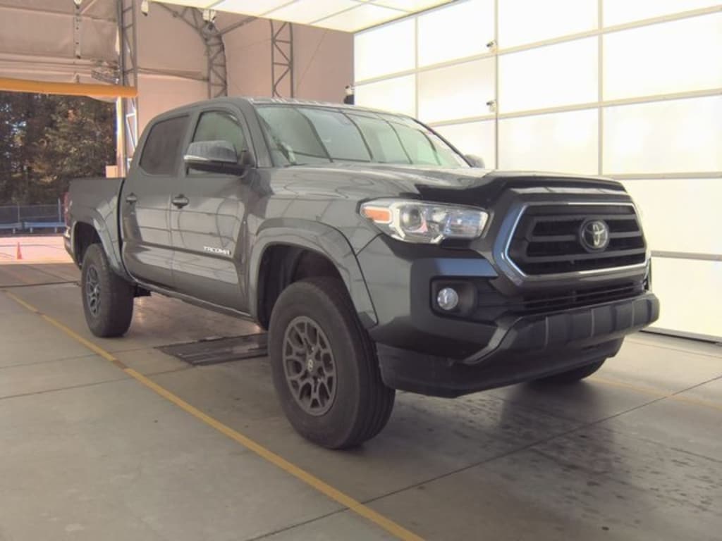 Used 2022 Toyota Tacoma SR5 Truck