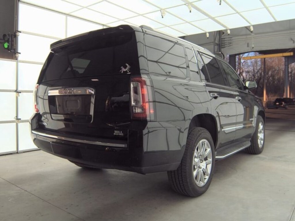 Used 2017 GMC Yukon Denali SUV