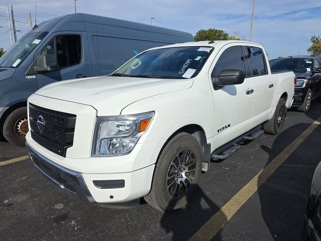 2021 Nissan Titan SV